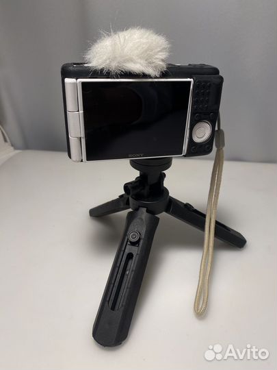 Камера для блогера Sony ZV-1