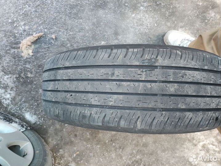 Dunlop Grandtrek ST30 225/65 R17