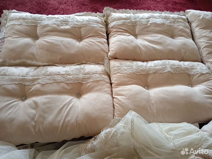 Бортики и балдахин в кроватку