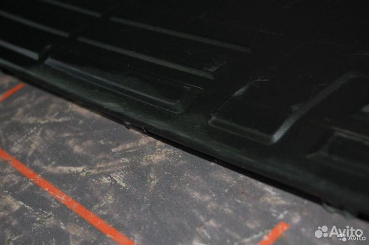 Накладка бампера - Toyota Land Cruiser Prado 150