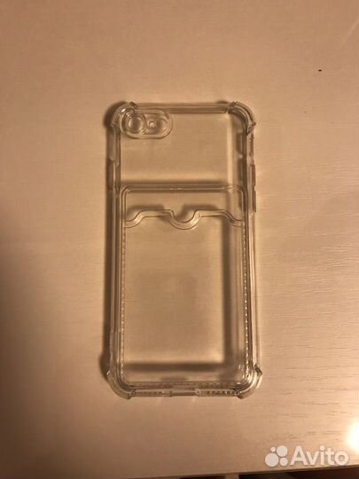 Чехлы на смартфоны