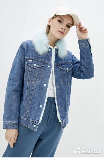 Джинсовая куртка с мехом песца