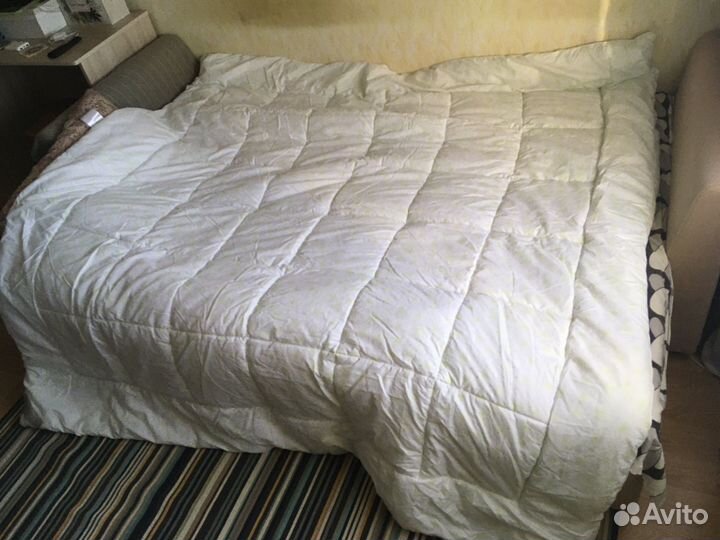 Одеяло 200х220