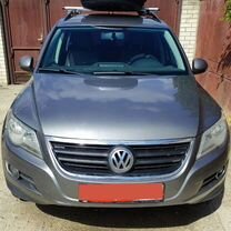 Volkswagen Tiguan 1.4 MT, 2008, 202 000 км, с пробегом, цена 900 000 руб.