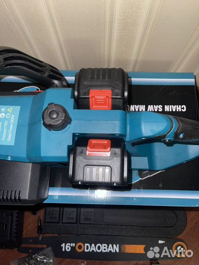 Пила цепная Makita 36v 40см 16 дюймов бесщеточная