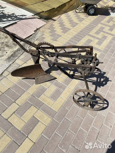 Конный плуг