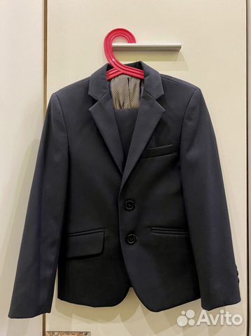 Школьный костюм