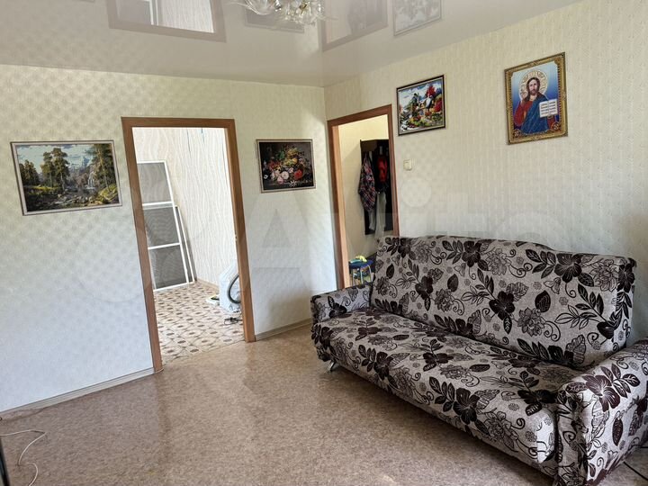 2-к. квартира, 37 м², 3/5 эт.