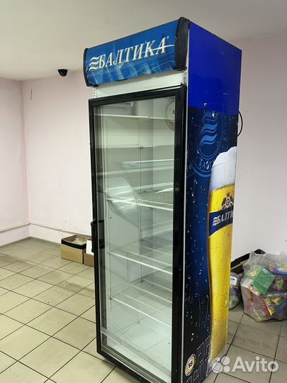 Продам два торговых холодильника под напитки