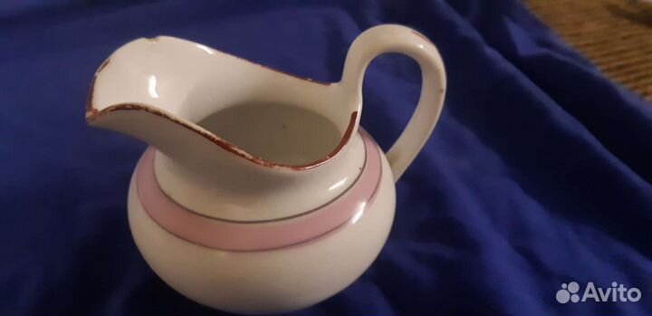 Молочник,сливочник царский фабрики Кузнецова