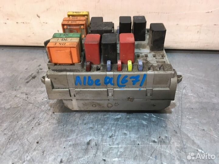 Блок предохранителей Fiat Albea 350A1000 2012