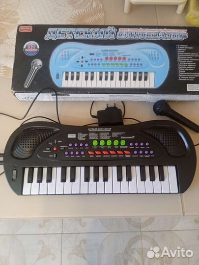 Детский синтезатор