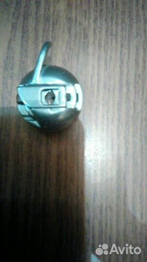 Шпульный колпачок и 5 шпулек-набор для швейных маш