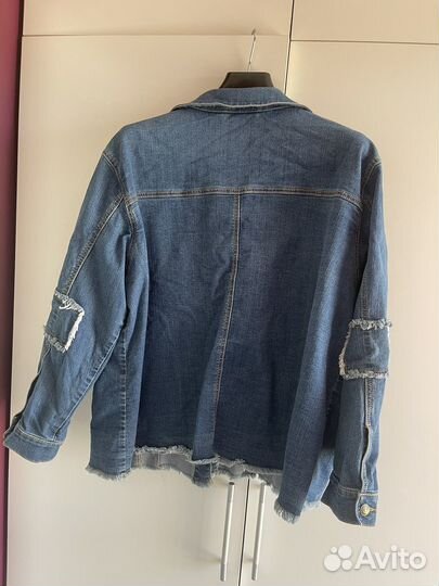 Джинсовая куртка
