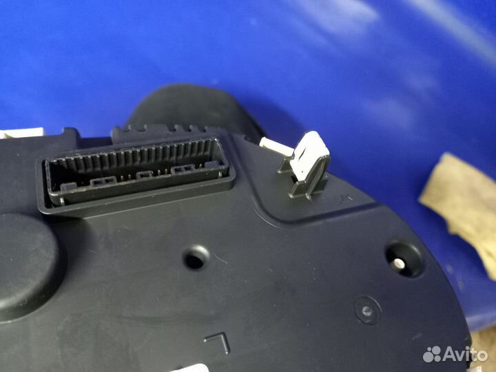 Панель приборов Nissan Qashqai I рестайлинг (2010—