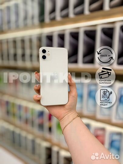 iPhone 11, 64 ГБ