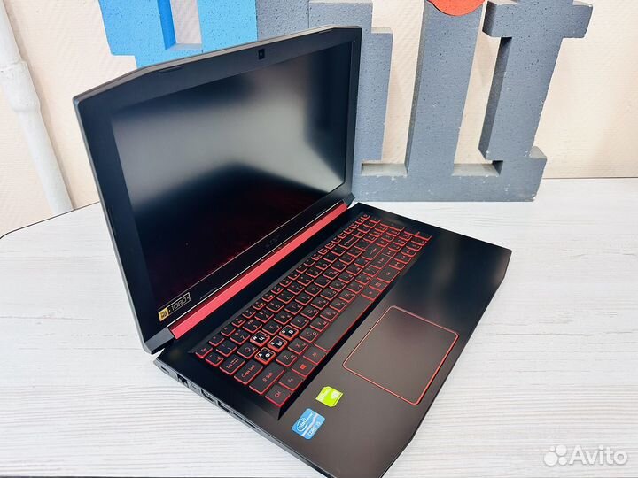Игровой ноутбук Acer nitro 5