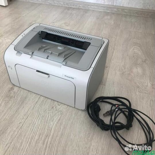 Принтер HP LJ P1005, маленький, отличное состояние