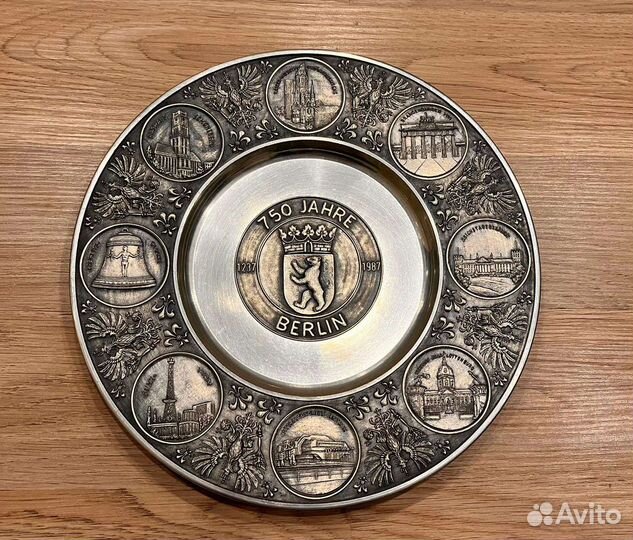 Тарелка декоративная германия