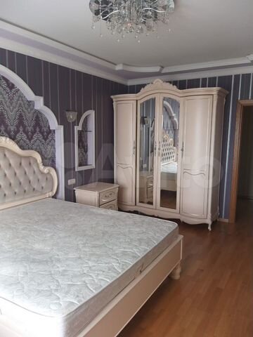 2-к. квартира, 73 м², 15/17 эт.