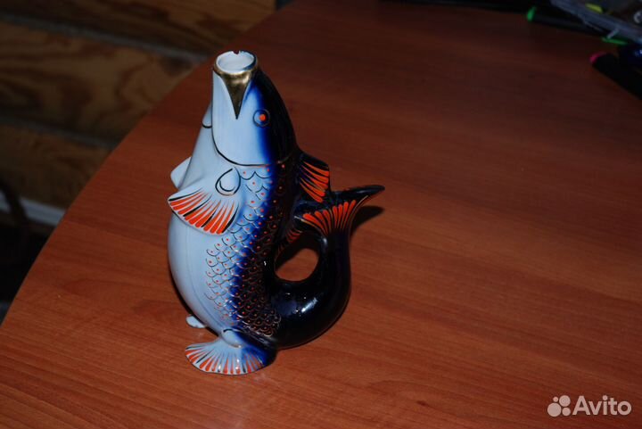 Фарфоровая статуэтка рыба СССР