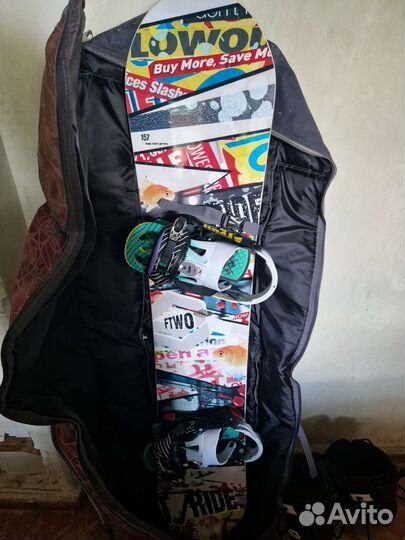 Сноуборд с креплениями