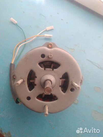Электродвигатель от стиральной машины 