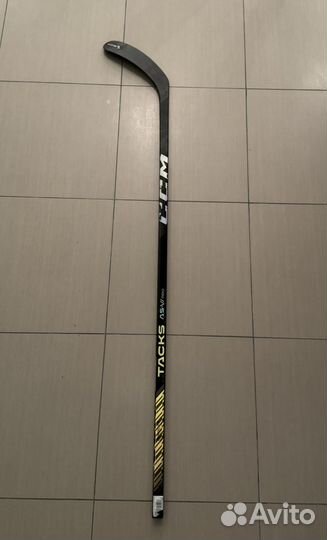 Клюшка хоккейная правый хват