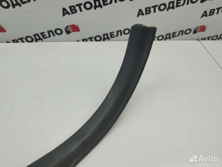 Накладка порога передняя правая Honda Domani MA4