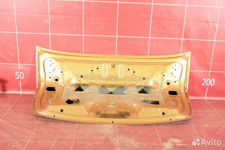 Крышка багажника Volvo S60