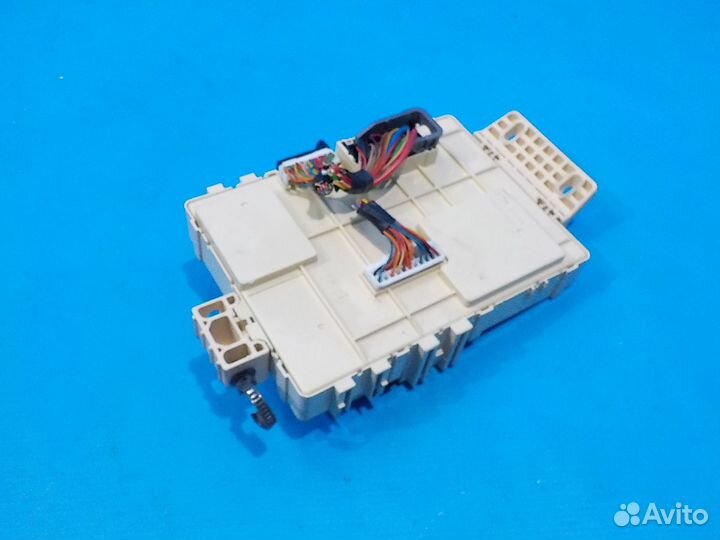 Блок предохранителей салона KIA Ceed (JD) 2012-201