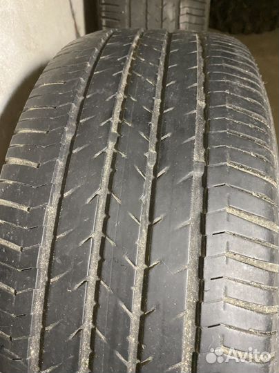 Bridgestone Dueler H/L 235/60 R17 88T
