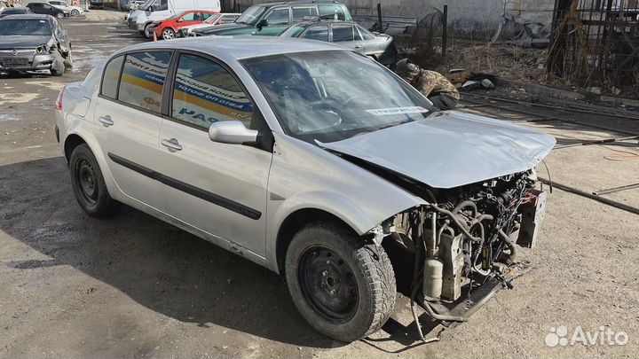 Ниша запасного колеса Renault Megane 2 8200021035