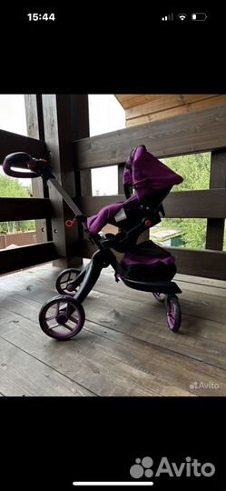 Игрушечная коляска для кукол