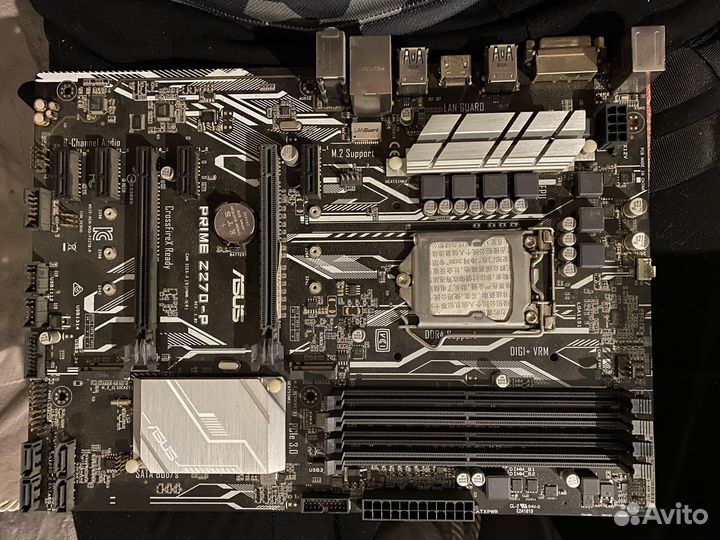 Материнская плата