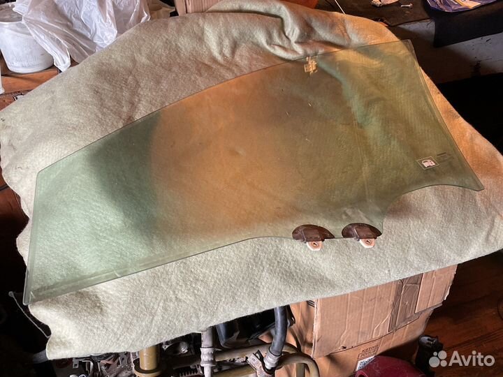 Стекло переднее правое honda civic 4d