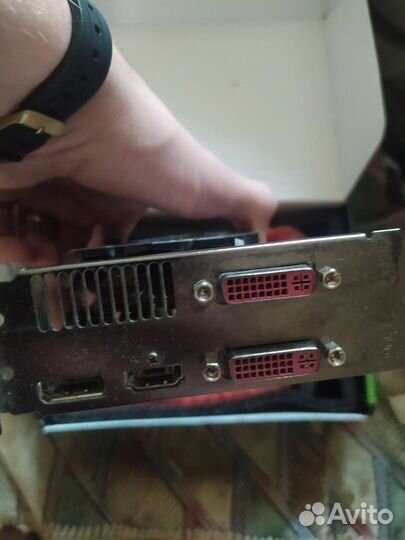 Видеокарта Radeon HD5770