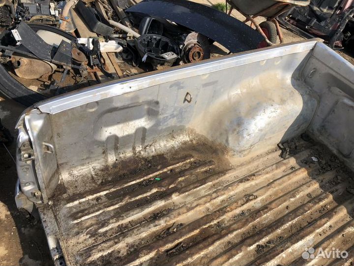 Крыло заднее левое Mitsubishi L200 2006-2016