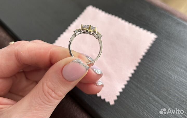 Серебряное кольцо