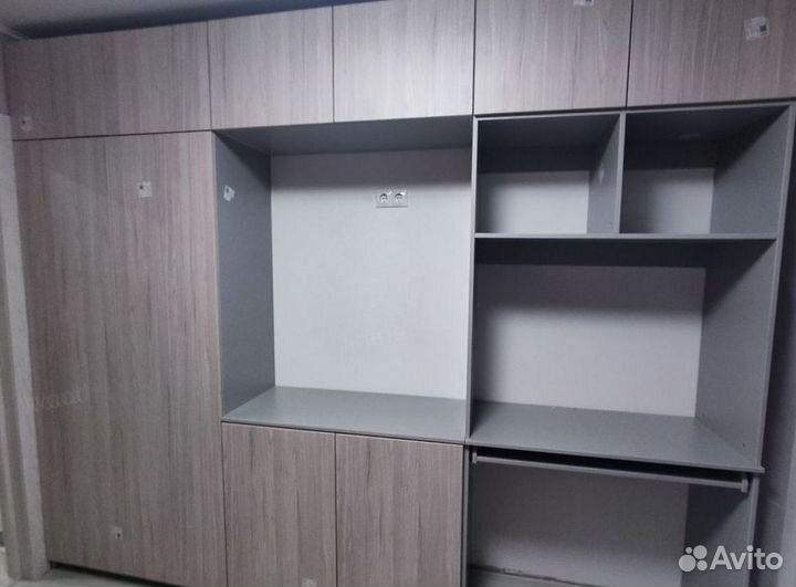 Шкаф в прихожую на заказ