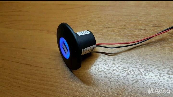 Зарядка, USB Sanel