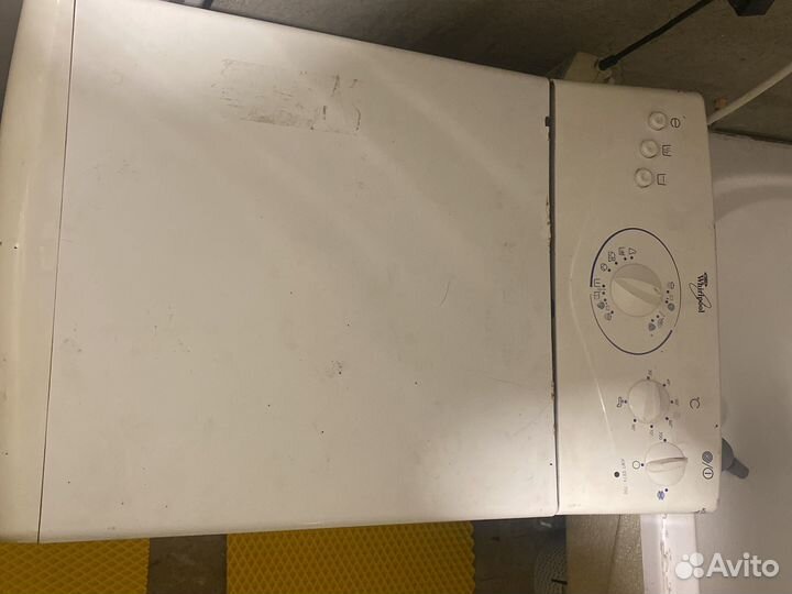 Стиральная машина с вертикальной загрузкой