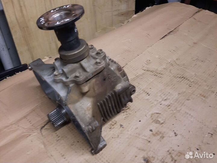 Раздатка Nissan X-Trail T30 Serena C24 2,0л 2.5л