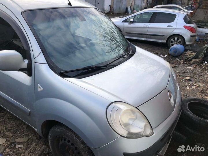 Renault Kangoo 1.5 МТ, 2008, битый, 10 000 км
