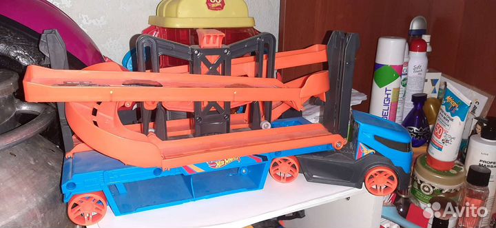 Hot wheels автовоз