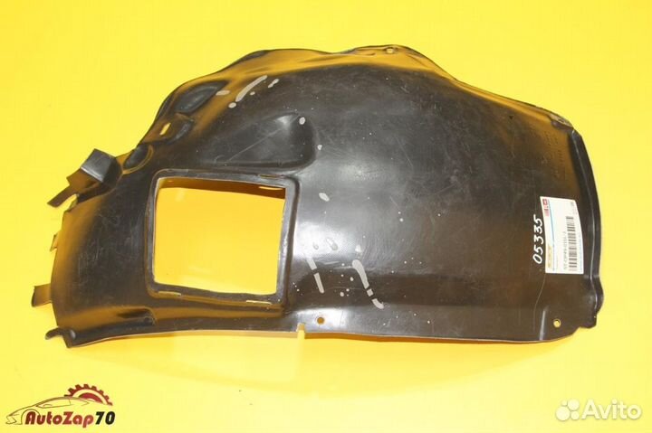 Подкрылок передний левый Opel Astra H