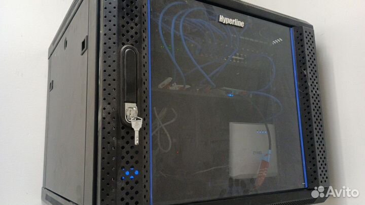 Сетевой шкаф hyperline