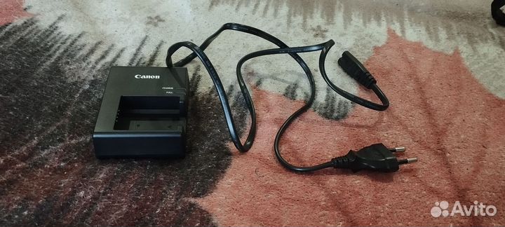 Зеркальный фотоаппарат canon eos 1100d