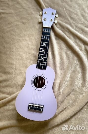 Укулеле гавайская гитара лиловая