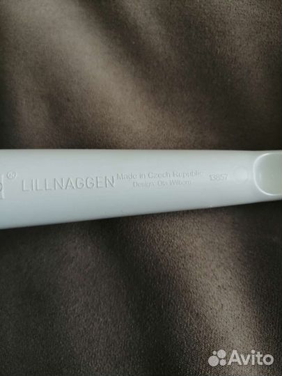 Скребок для мытья окон